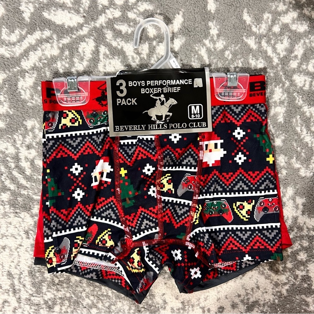 Beverly Hills Polo Club Boys Holiday Underwear NEW Medium 8-10